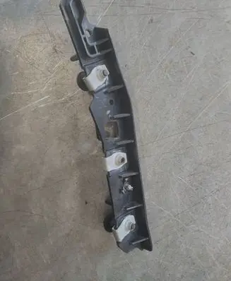 Ford Explorer V Fender mounting bracket FB5317D940AC