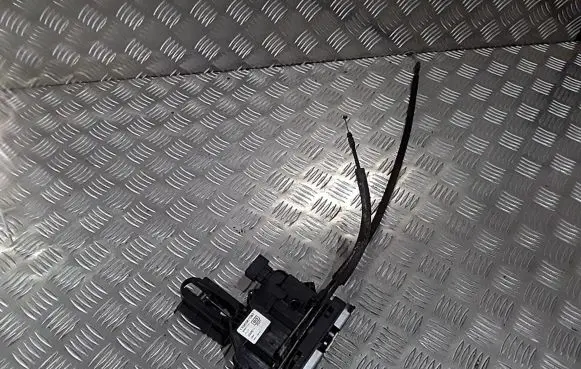 Fiat Fiorino Rear door lock 1356367080