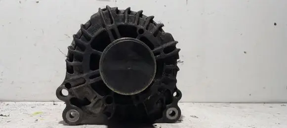 Audi A3 S3 A3 Sportback 8P Generator/alternator 03L903023A