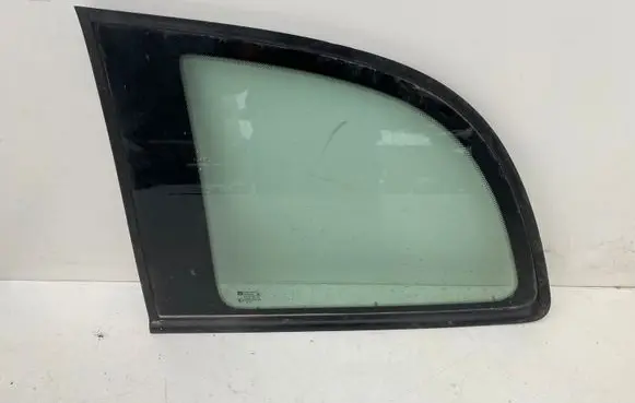Opel Zafira A Rear side window