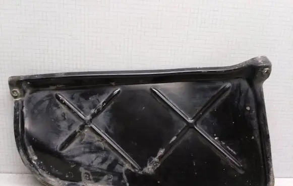 Volkswagen Transporter - Caravelle T5 Other engine bay part 7H0805207A DX51D42