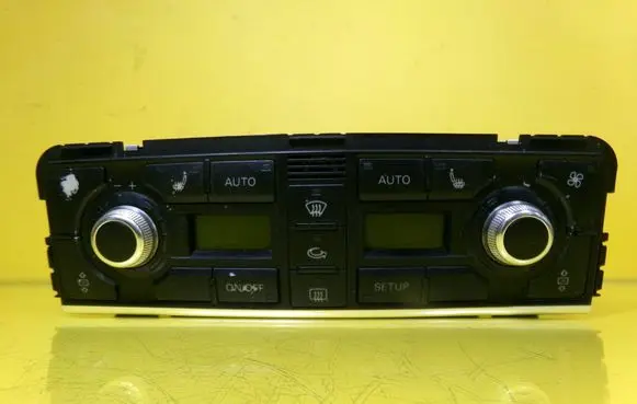 Audi A8 S8 D3 4E Climate control unit 4E0820043A