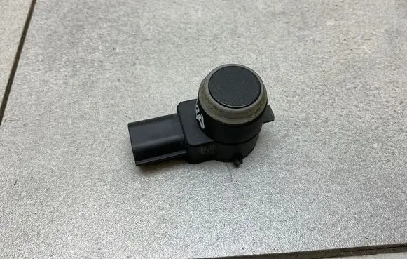Opel Zafira C Parking PDC sensor 13300764