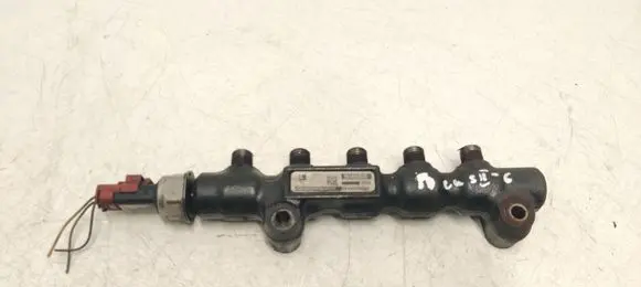 Ford Focus Fuel main line pipe 9654592680