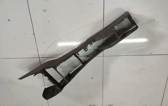 Opel Astra H Center console 