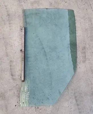 Mercedes-Benz SL R129 Front door window/glass (coupe) 43R001413