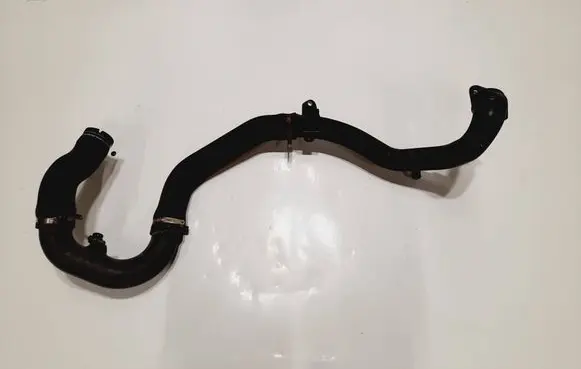 Intercooler hose/pipe
