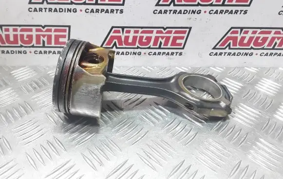 Mercedes-Benz E W212 Piston with connecting rod