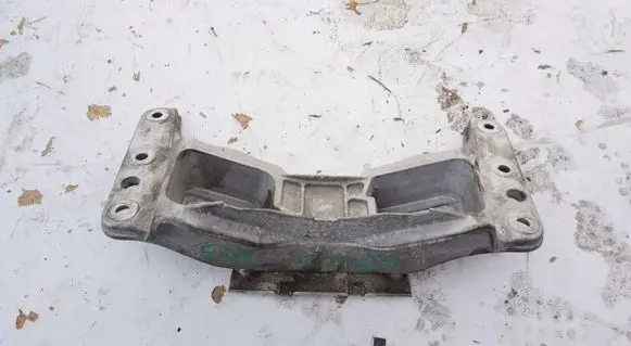 BMW 6 E63 E64 Gearbox mounting bracket POZOSTAE