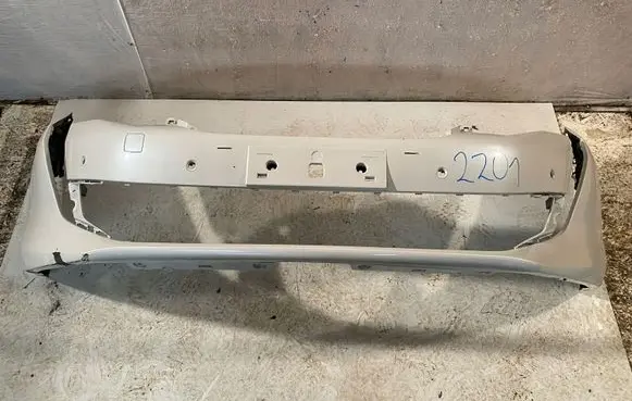 Peugeot 508 II Front bumper