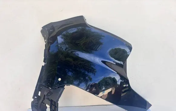 Porsche Cayenne (9Y0 9Y3) Rear bumper corner part panel trim 9Y3807421D