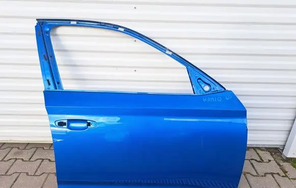 Skoda Kamiq Front door 658