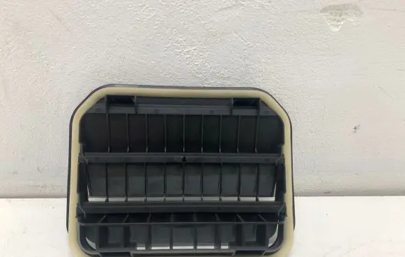 Ford Puma Quarter panel pressure vent H1BBA280B62 GYJFA