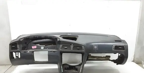 Volvo V70 Dashboard 9177707