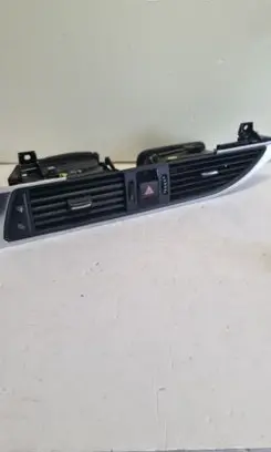 Audi A6 S6 C7 4G Dash center air vent grill 4G1820951