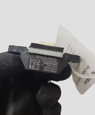 Volvo V40 Airbag deployment crash/impact sensor 31360986 05022013