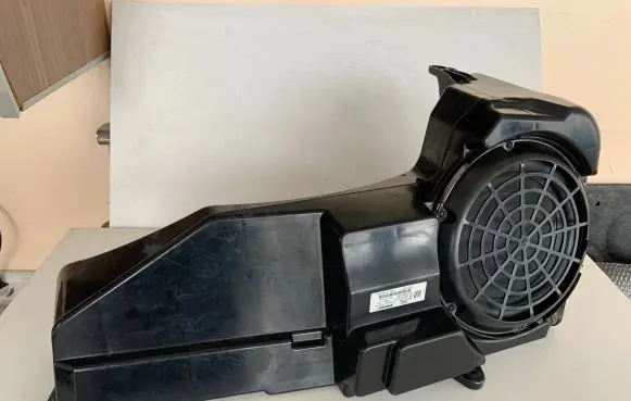 Audi A7 S7 4G Subwoofer speaker 4G8035382