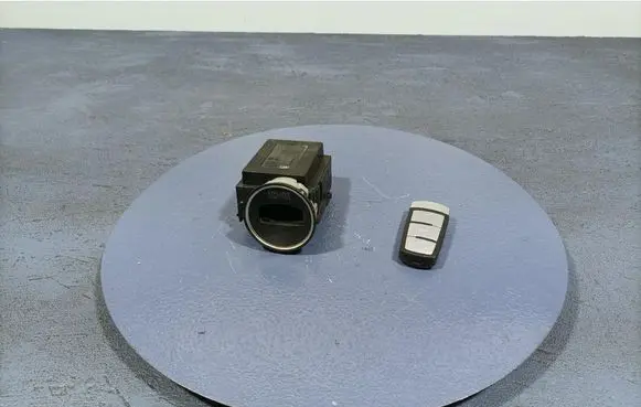 Volkswagen PASSAT B6 Ignition lock 3C0905843Q