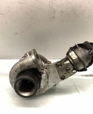 Opel Insignia A Turbo GM55570748