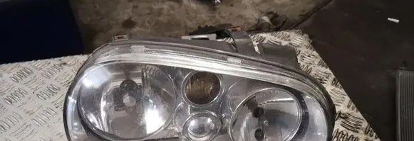 Volkswagen Golf IV Headlight/headlamp