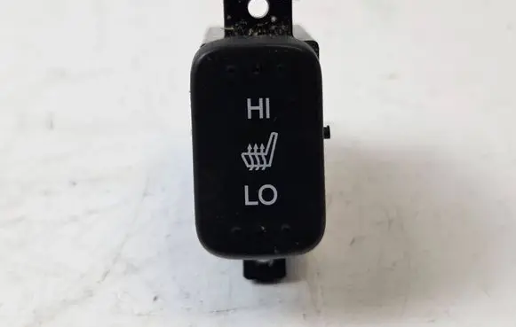 Honda CR-V Seat heating switch M36580