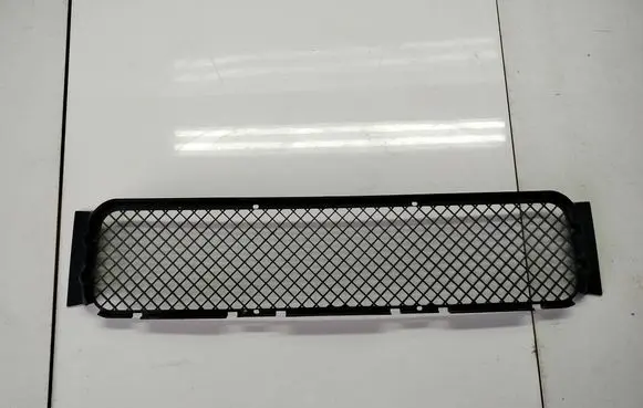 BMW 3 E36 Front bumper lower grill