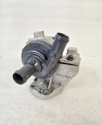 Volvo XC90 Electric auxiliary coolant/water pump 31493259