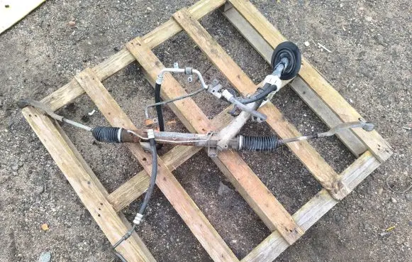 Opel Vivaro Steering rack 490017186R 93868478 69LBC02522