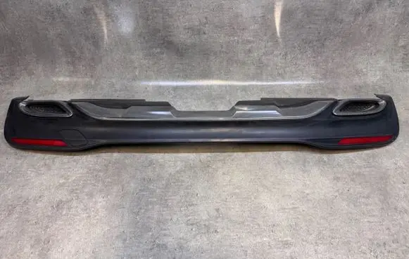 Jeep Grand Cherokee Front bumper lip A1668851138 NULL