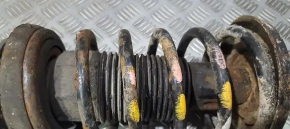 Opel Corsa B Front coil spring