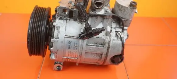 Audi Q7 4L Air conditioning (A/C) compressor (pump) 8FK351322811 BUG