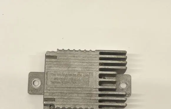Mercedes-Benz SLK R170 Coolant fan relay A0185459932 E5001001 ALS112