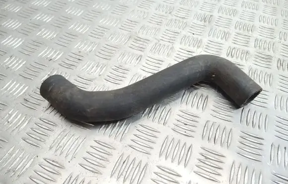 Toyota Yaris Engine coolant pipe/hose