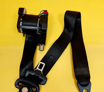 Smart ForFour I Front seatbelt 33003480