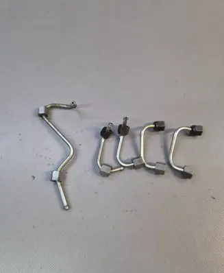 Ford Galaxy Fuel injector supply line/pipe