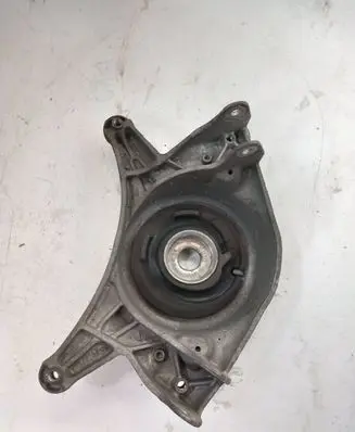 Audi A4 S4 B8 8K Front shock absorber mounting bracket 
