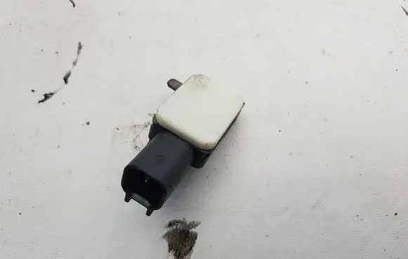 Volvo XC70 Airbag deployment crash/impact sensor 30712107