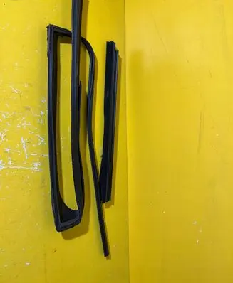Mazda CX-5 II Rubber seal loading door KB7W73605