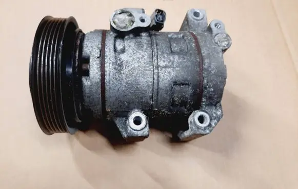 Mazda 6 Air conditioning (A/C) compressor (pump) 
