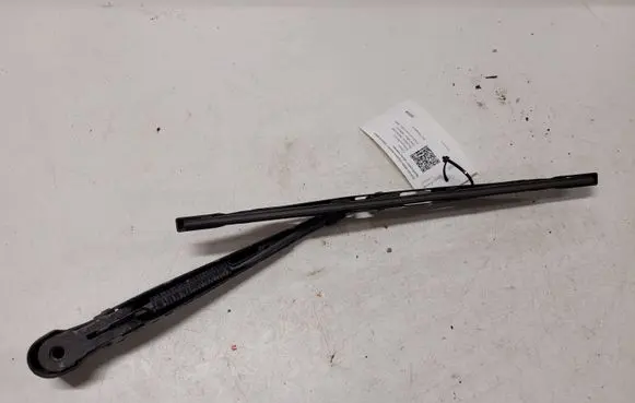 Citroen Berlingo Rear wiper blade arm