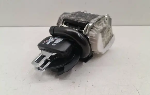 Audi Q7 4M Third row seat belt 4M0857737 4M0857811B