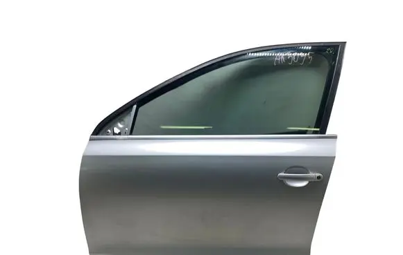 Volkswagen Jetta VI Front door 123456