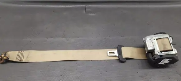 Audi A4 S4 B6 8E 8H Rear seatbelt 8H0857805
