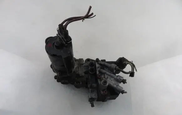 Volkswagen PASSAT B4 ABS Pump 10044707453