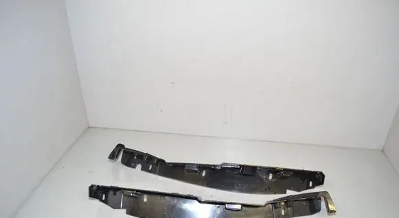 BMW i3 Fender mounting bracket 7296755 7296756 51137296755