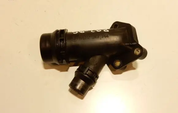 BMW 5 E60 E61 Engine coolant pipe/hose 1112224774 224774 56268