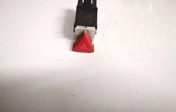 Volkswagen PASSAT B6 Hazard light switch 3c0953509a