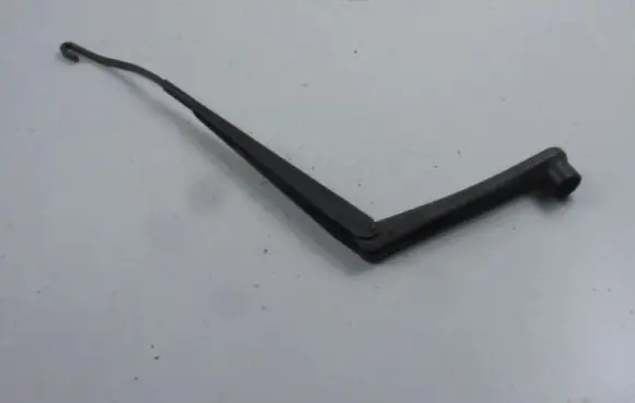 Chevrolet PT Cruiser Front wiper blade arm 