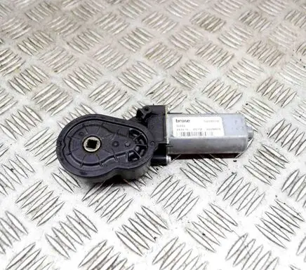 Jaguar F-Pace Seat adjustment motor 924117103 C00189106