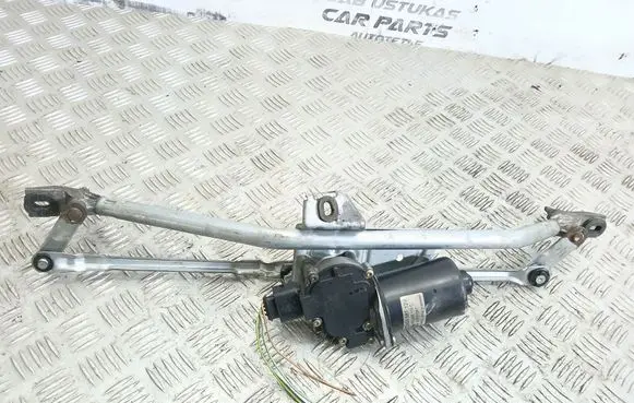 Audi A6 S6 C5 4B Front wiper linkage and motor 8D1955113C